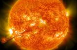 太阳的年龄约有多大？原来它比地球还要大！